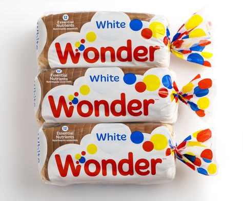 Before and After: Wonder Bread — The Dieline Bread Packaging Design, Gluten Free Bread Machine, Bread Design, White Color Palette, Wonder Bread, Bread Packaging, Pouch Packaging, Piece Of Bread, Gifts For Photographers