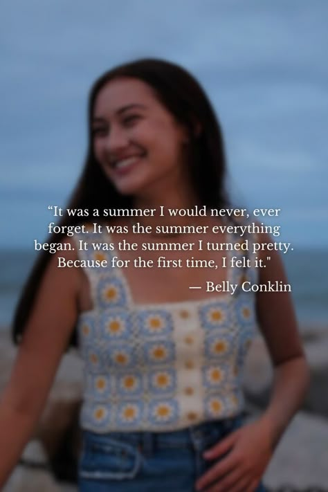 belly conklin. isabel conklin. quote. summer i turned pretty jeremiah conrad. "it was a summer i would never, ever forget. It was the summer everything began. It was the summer I turned pretty. Because for the first time, i felt it." beach girl. cute smile with teeth. long dark brown hair. team conrad fr. i miss shayla. aesthetic photo of sea and rock beach background with belly conklin smiling. happy. cute top. blue, white and yellow daisy flower sleeveless button top. wallpaper. Belly Quote, Isabel Conklin, Summer I Turned Pretty Wallpaper, Hairstyle Back To School, Pretty Qoutes, 90s Lob, Back To School Hairstyle, Latte Makeup, Back To School Nails