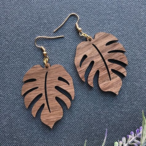 Laser Cut Wood Jewelry, Laser Engraved Earrings, Wood Jewelry Diy, Monstera Leaf Earrings, Laser Cut Wood Earrings, Car Deco, Laser Cut Wood Crafts, Wood Earring, Laser Engraved Ideas