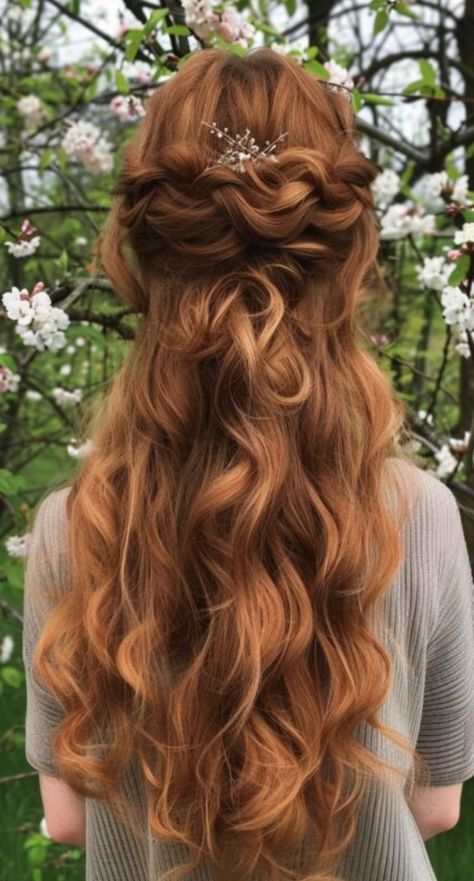 Welcome summer 2024 with a chic new vibe, exploring 24 hairstyles designed for long hair. Perfect for staying stylish in the heat. Fontaine Oc, Healthy Hair Routine, Long Hairstyle, Welcome Summer, Hair Routine, Long Hairstyles, Hair Routines, Hair Designs, Pretty Hairstyles