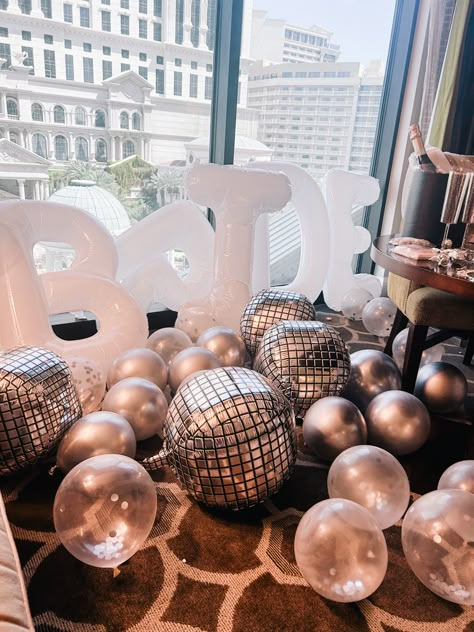 Disco Theme Bridal Party, Las Vegas Hen Party, Vegas Hen Party, Vegas Bachelorette Aesthetic, Vintage Vegas Bachelorette, One Last Disco Bachelorette, Las Vegas Bachelorette Party Decorations, Vegas Bachelorette Party Decorations, Sparkly Bachelorette Theme