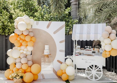 Boho Here Comes The Sun, Sun Theme Balloon Arch, Here Comes The Sun Gender Reveal, Here Come The Sun Baby Shower Theme, Ray Of Sunshine Backdrop, Baby Shower Ideas Here Comes The Sun, Here Comes The Son Shower Decor, Here Comes The Sun Shower Theme, Here Comes The Sun Party Theme