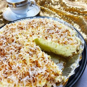 Killer Creamy Coconut Pie! - The Baking Bit Killer Creamy Coconut Pie, Creamy Coconut Pie, Vanilla Pie Filling, Vanilla Pie, Deserts Easy, Coconut Desserts, Coconut Pie, Jello Salad, Jello Recipes