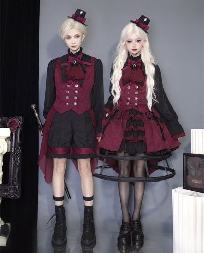 Ouji Lolita, Kodona, Boy Styles Lolita Outfits Collection Magician Outfit Aesthetic, Ouiji Girl Fashion, Ouji Fashion Girl, Magical Boy Outfit, Vampire Core Outfits, Ouji Outfit, Theater Outfits, Ouji Style, Kodona Fashion