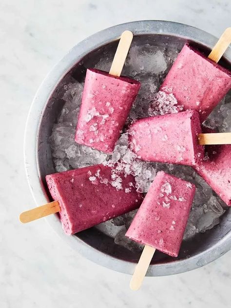 Super smoothie ice lollies | Jamie Oliver recipes Greek Yogurt Popsicles, Yogurt Honey, Yogurt Pops, Yogurt Popsicles, Super Smoothies, Cherry Coconut, Healthy Greek Yogurt, Honey Yogurt, Yogurt Flavors