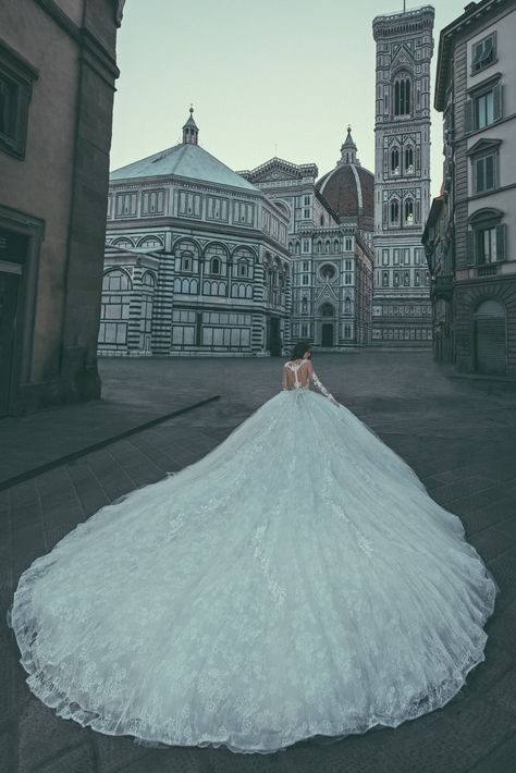 Craziest Wedding Dresses, Wedding Dresses Extra Long Train, Huge Gowns Princesses, Big Wedding Gowns Princesses, Extra Long Wedding Dress Train, Really Big Wedding Dress, Long Train Ball Gown Wedding Dress, Big Wedding Dresses Ball Gown Long Train, Long Tail Wedding Dress Ball Gowns