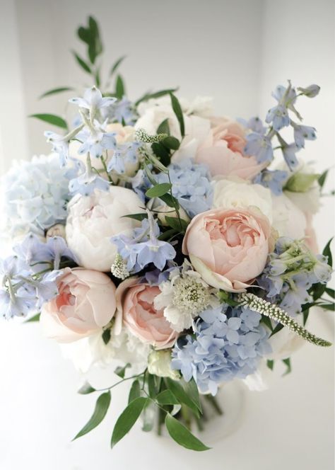 Wedding Colours September, Peach And Blue Wedding Centerpieces, Light Blue And Pink Wedding Bouquet, Pink And Blue Pastel Wedding, Periwinkle Wedding Bouquet, Pink Blue Wedding Bouquet, Pastel Blue And Peach Wedding, Blue And Pink Fall Wedding, Pastel Prom Bouquet