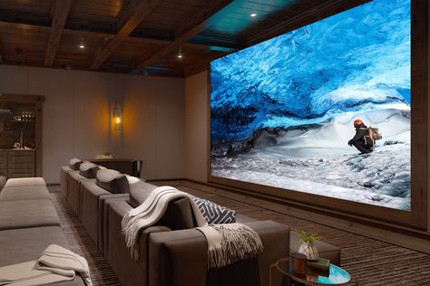 Debuted earlier this year as a commercial product, Sony's module Crystal LED system is now available for residential use. Using ultra-fine, micro-LEDs measuring half the... 8k Tv, Sony Electronics, Home Theater Rooms, Home Cinema, Video Wall, Home Cinemas, Led Tv, Led Display, Big Screen