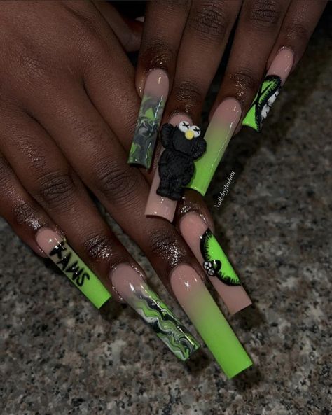 Slime Nails Acrylic, Slime Green Nails Acrylic, Money Green Nails Designs, Slime Green Nails, Black And Green Nails Designs, Sweet 16 Nails, Glow In The Dark Nails, Green Acrylic Nails, Green Nail Designs