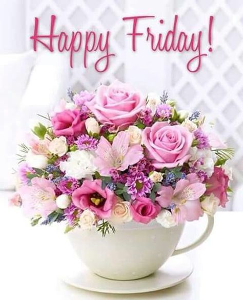 Happy Friday! I hope you have a great weekend!! I hope it's fun. #TGIF #happyweekend #readyfortheweekend #weekendishere #workhardplayharder #weekendfun #havefun #enjoy Carousel Party, Diy Flores, Fleurs Diy, Floral Arrangements Diy, Gorgeous Flowers, Beautiful Flower Arrangements, Wonderland Wedding, Deco Floral, Flower Ideas