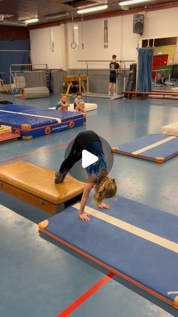 Gymnastics Back Handspring, Gymnastics Level 1 Checklist, Xcel Bronze Gymnastics Drills, Basic Gymnastics Skills, Level 1 Gymnastics, Cool Gymnastics Tricks Easy, Cool Gymnastics Tricks, Easy Gymnastics Moves, Gymnastics Poses For Pictures