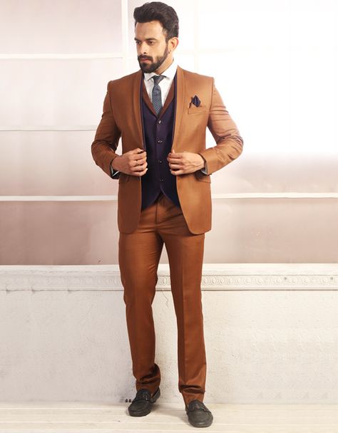 Brown Wedding Suits For Men, Brown Groomsmen Suits, Brown Groomsmen, Purple Waistcoat, Brown Tuxedo, Lapel Wedding, Sand Wedding, Pajama Men, Terno Slim Fit