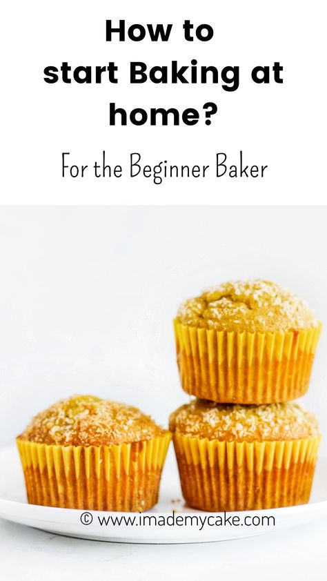 Beginner Baking Recipes, Banana Muffin Recipe Easy, Basic Baking, Delicious Cupcakes Recipes, Baking For Beginners, Cake At Home, Baking Hacks, Baking 101, Simple Muffin Recipe