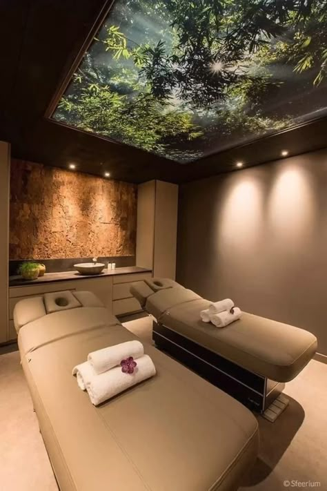 Massage Spa Layout Design Floor Plans, Sports Massage Room Ideas, Massage Videos Salon, Spa Entrance, Spa Massage Room Groupon, Massage Luxury Spa, Salon Ideas, Massage Therapist, Spa Treatments