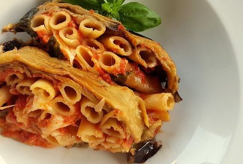 Parmigiana Timballo with Ziti or Zitoni – The Pasta Project Timballo Recipe, Meat Ragu, Italian Pasta Dishes, Chef Work, Italian Pasta, Rice Dishes, Main Meals, Lunch Recipes, Pasta Dishes