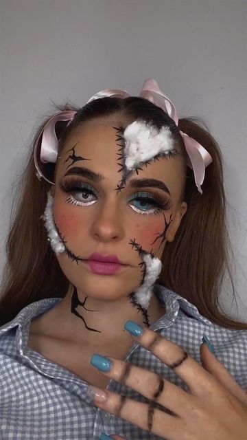 Broken Doll Makeup, Doll Makeup Halloween, Primark Beauty, Eye Contacts, Cream Bronzer, Halloween Makeup Diy, Halloween Makeup Ideas, Broken Doll, Scary Makeup