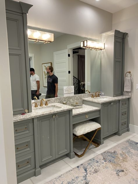 5 Piece Master Bath Remodel, Two Separate Sink Bathroom Ideas, Built In Makeup Vanity In Bathroom Master Bath, Makeup Desk Bathroom, 2 Sinks With Vanity In Middle, His And Her Sinks With Makeup Vanity, Bathroom Vanity With Sitting Area, Double Basin Bathroom Master Bath, Master Bath Split Vanity Ideas