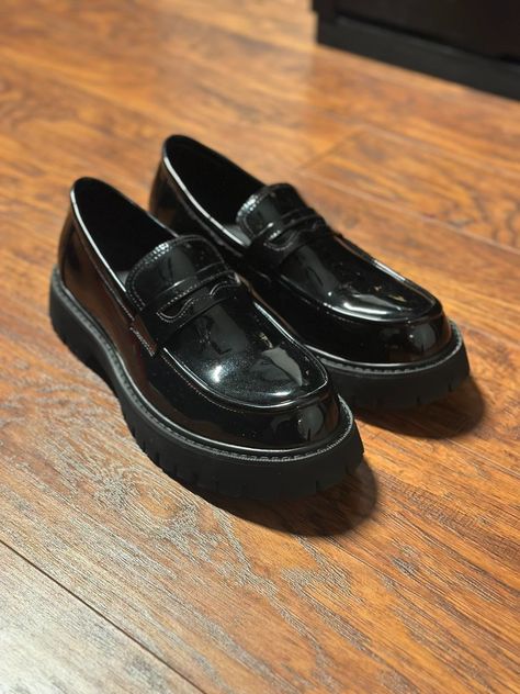 Amazon.com | Men's Leather Platform Chunky Slip-On Penny Loafers Classic Round Toe Lug Sole Business Casual Formal Work Shoes (Bright Black,10) | Loafers & Slip-Ons Black Loafers Men, Platform Loafers, Men Loafers, Lug Sole, Clone Wars, Penny Loafers, Work Shoes, Slip Ons, Loafers Men