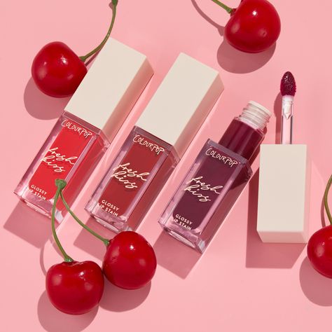 Swipe on our hybrid lip stain before dinner for an effortless look that lasts! 🤩💋 Our Fresh Kiss Glossy Lip Stain delivers medium to buildable coverage with a non-drying, glossy finish for a juicy, just bitten look 🍒 💫 EXTRA TIP: Use our Glossy Lip Stain also as a lip liner for a longer lasting effect! Shop your perfect pair during our National Lipstick Day sale with all lip products up to 50% off on colourpop.com! 💋 *exclusions apply #lipstain #nationallipstickday #crueltyfreemakeup Colourpop Glossy Lip Stain, Still Life Makeup, Blush Tint, What Is In My Bag, National Lipstick Day, Sugar Pop, E.l.f. Cosmetics, Colourpop Makeup, Liquid Blush