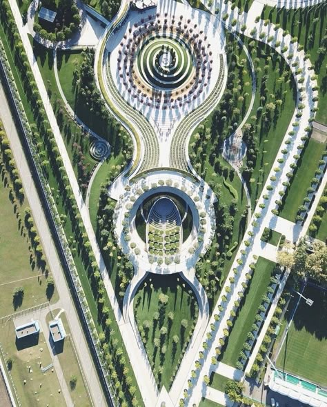 Radial Masterplan, Public Plaza Design, Circular Landscape, Landscape Architecture Diagram, Architecture Drawing Presentation, Circular Buildings, Corporate Interior Design, Park Ideas, Landscape Architecture Drawing