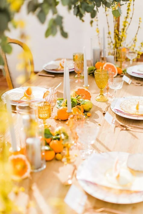 Grapefruit Table Decor, Citrus Garden Party, Kumquat Wedding, Orange Engagement Party, Citrus Wedding Decor, Citrus Wedding Theme, Citrus Tablescape, Summer Spritz, Cocktails Summer