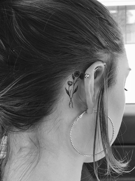 Carnation Behind The Ear Tattoo, Small Tattoo By Ear, Flowers Behind The Ear Tattoo, Tattoos Behind The Ear Flower, Flower Tattoos Behind The Ear, Morning Glory Tattoo Behind Ear, Tulip Tattoo Behind The Ear, Behind The Ear Flower Tattoo Ideas, Daisy Behind The Ear Tattoo