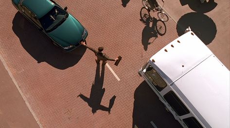 The Truman Show (1998) DP: Peter Biziou Truman Show Ending, Truman Burbank, Peter Weir, 90s Films, Beautiful Cinematography, The Truman Show, Extreme Close Up, I Love Cinema, Movie Shots