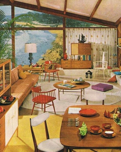 Vintage Interiors on Instagram: “#vintage #50s #livingroom #50sLivingRoom #VintageInteriors #50sInteriors #interiordesign #architecture #Vintage__Interiors…” 1960s Room, 50s Bedroom, 1960s Aesthetic, Sala Vintage, 50s House, Colour Studies, 60s Interior, 1960s Decor, Vintage Computer