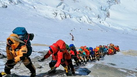 Will New Rules Reduce Crowds on Mount Everest? Mount Everest Climbers, Gunung Everest, Climbing Everest, Monte Everest, University Of Colorado Boulder, University Of Colorado, Mountain Climbing, Cozumel, Machu Picchu