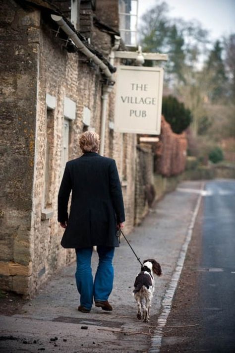 Village Pub Aka Stroll, Living Overseas, Country Pub, Autumn Dog, Village Inn, Country Lane, British Country, British Pub, English Village