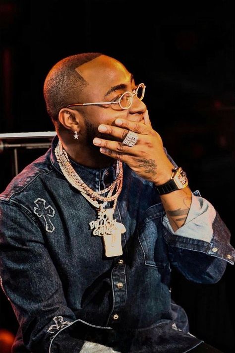 Davido Latest Pictures, Davido Nigerian Artist Wallpaper, Davido Wallpaper, Davido Nigeria, Kate Beckinsale Hair, People Faces, Latest African Men Fashion, Jack Grealish, Drawing People Faces