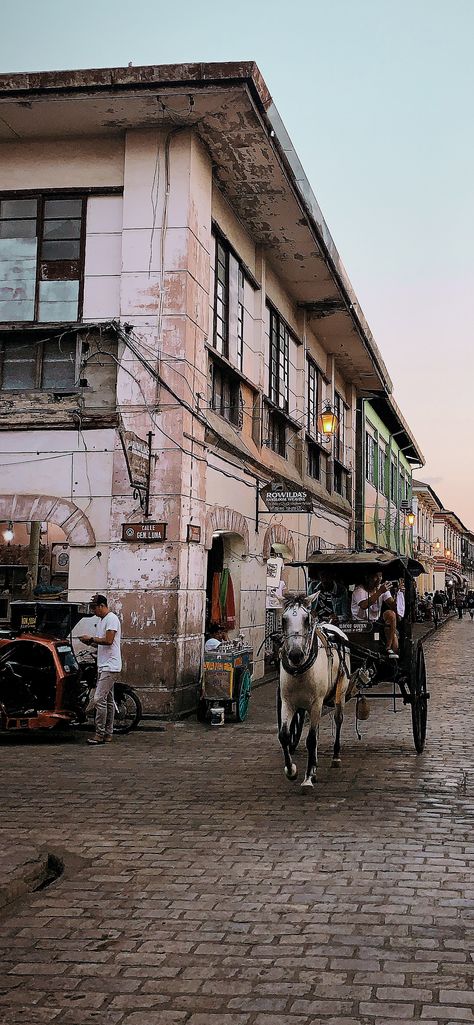 Ilocos Sur Tourist Spot, Philippines Tourist Spot Aesthetic, Tourist Destination In Philippines, Tourist Spots Aesthetic, Vigan Philippines Aesthetic, Philippines Aesthetic Wallpaper, Philippines Aesthetic Art, Philippines Province Aesthetic, Philippines Aesthetic Vintage