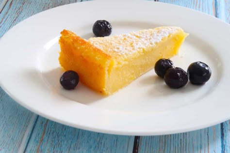 Delicious Moist Lemon Sour Cream Cake - Recipe Winners Lemon Sour Cream Cake, Afternoon Tea Cake, Lemon Curd Cake, Lemon Tart Recipe, Lemon Dessert, Cake Rack, Salted Caramel Fudge, Lemon Syrup, Sour Cream Cake