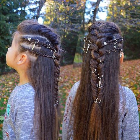 More textured hair fun. B loves her cool hairstyle and when she saw a 💀 hair charm she was in love! I did two side Dutch braids (on both sides) with big French braid going into a fishtail. Amazing hair rings and charms by @goudhaartje.nl Happy Saturday😎 #braidsforlittlegirls #hairstyles_for_girls #hairideas #inspirationalbraids #hotbraidsmara #coolhairstyle #longhairdontcare #beyondtheponytail #lalasundaypost #sweetheartshairdesign #cghphotofeature #instahair #instabraid #hairstyleoftheday... Big French Braid, Viking Hairstyle, Sweethearts Hair Design, Hair Charm, Hairstyles Photos, Dutch Braids, Hair Charms, Viking Hair, French Hair