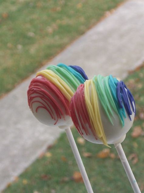 Pride Cake Pops, Glitter Cake Pops, Rainbow Cake Pops, No Bake Cake Pops, Relay Ideas, Rainbow Frosting, Tasty Cake, Cake Cup, Frosting Techniques