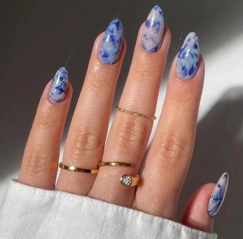 Blue Fall Nails, Marble Nail Designs, Milky Nails, Pretty Toe Nails, Popular Nail Designs, Red Nail Designs, Blue Nail Designs, Jelly Nails, Trendy Nail Art