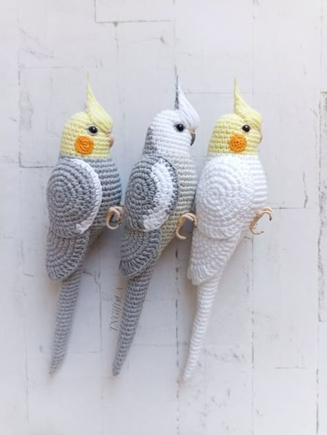 crochet cockatiels parrots amigurumi plush toy#petmemorialdecor #petmemorialcrafts #petmemorialideas #petangel #petmemories #petremembrance Crochet Cockatiel Pattern Free, Crochet Parrot, Bird Crochet, Crochet Bird Patterns, Crochet Bird, Bird Applique, Pet Sweaters, Crochet Cat Pattern, Crochet Birds