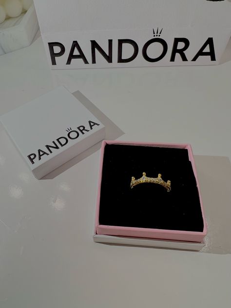 Clear sparkling crown ring | Pandora | Rings | Pandora rings | gold | Jewelry | luxury | girly | 2024 | accessories | gifts for girls Pandora Rings Gold, Ring Pandora, Pandora Ring, Girly Gifts, Pandora Rings, Jewelry Luxury, Crown Ring, Rings Gold, Gold Crown