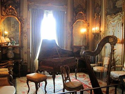 Small Music Room, Studio Music Room, Music Room Office, Vizcaya Museum And Gardens, Vizcaya Museum, Victorian Interiors, Piano Room, Mens Bedroom, Home Studio Music