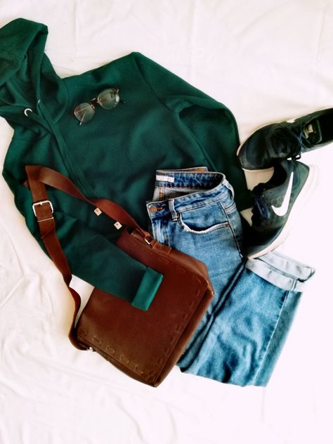 Emerald Hoodie Outfit, Nike Shoes Brown, Brown Leather Bag, Green Hoodie, Shoes Brown, Hoodie Outfit, Emerald Green, Camera Bag, Nike Shoes