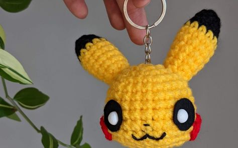 Pikachu Pattern, Pikachu Keychain, Amigurumi Bunny Pattern, Keychain Amigurumi, Grey Crochet, Crochet Pokemon, Amigurumi Bunny, Bunny Pattern, Amigurumi Tutorial