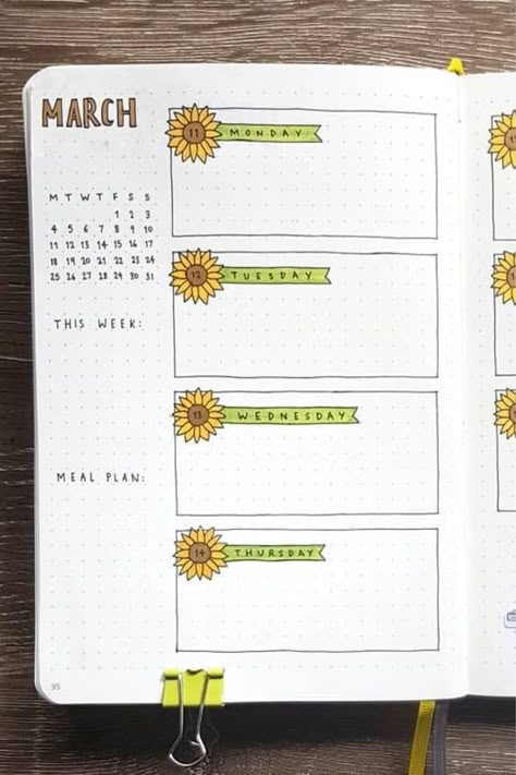 Check out the best bullet journal weekly spreads and layout ideas for March! #bujo #bulletjournal #bujoideas #weeklyspread March Weekly Spread, Bullet Journal Weekly Spread Ideas, Weekly Spread Ideas, Cer Nocturn, Journal Weekly Spread, March Bullet Journal, Bullet Journal 2020, Bullet Journal Weekly, Week Planner