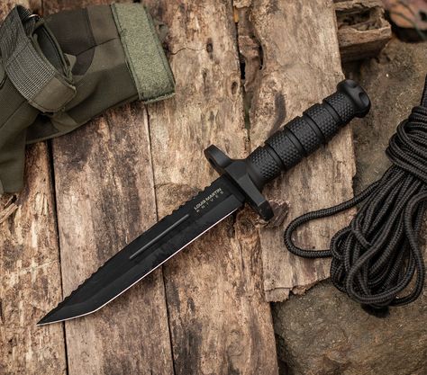 The Combat Knife: Engineered for the frontline, it's your trusted partner for close-quarters defense and utility tasks. #CombatKnife #FrontlineGear #CloseQuarters #DefenseAndUtility #MilitaryEssentials Knifes Tactical Combat, Divergent Pictures, Isaac Core, Best Special Forces, Military Knife, Knife Aesthetic, Close Quarters Combat, Dashiki For Men, Knife Shapes