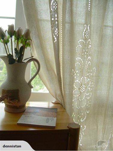 Lace Curtains Living Room, Linen Curtains Living Room, Country Crochet, Modern Curtain Rods, Heavy Curtains, Curtain Tracks, Lace Curtain Panels, Beige Curtains, Lace Curtain