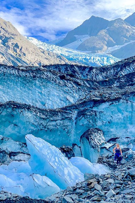 A stunning image of Byron Glacier near Anchorage.  Check out the full guide and more images from the Byron Glacier hike. #byronglacier #alaska #amazinghikes #besthikes #anchorage Byron Glacier Alaska, Knik Glacier Alaska, Knik Alaska, Hiking Alaska, Alaska Images, Alaska Photography, Alaska Glaciers, Alaska Trip, Glacier Lake