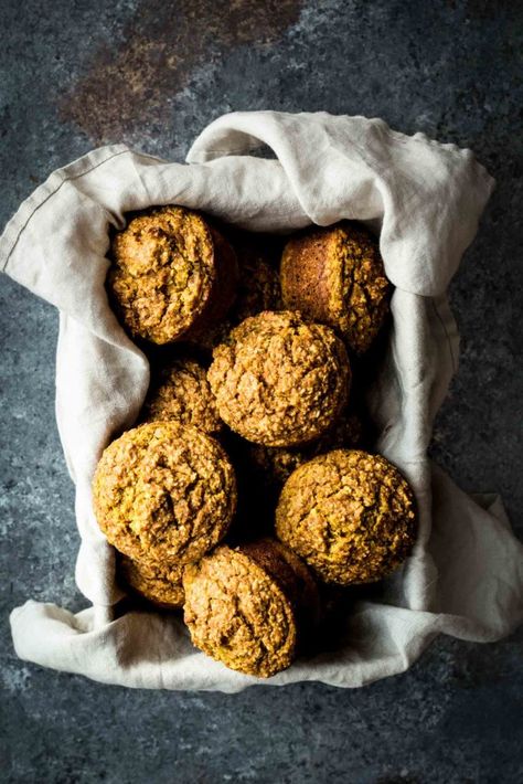 Maple Pumpkin Bran Muffins - Dishing Up the Dirt Pumpkin Bran Muffins, Oat Bran Muffins, Pumpkin Oats, Healthy Muffin, Oat Bran, Maple Pumpkin, Bran Muffins, Healthy Muffin Recipes, Sugar Pumpkin