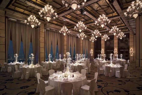 8 of the World’s Most Expensive Wedding Venues Expensive Wedding Venues, Most Expensive Wedding, Engagement Party Venue, Expensive Wedding, Wedding Expenses, Weddings By Color, Luxury Wedding Venues, Wedding Hall, Wedding Dress Pictures