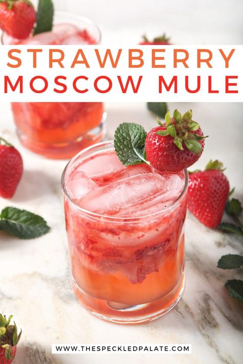 Strawberry Mixed Drinks, Strawberry Moscow Mule, Strawberry Cocktail, Strawberry Drink, Strawberry Cocktails, Spring Drink, Spring Cocktail, Moscow Mules, Moscow Mule Recipe