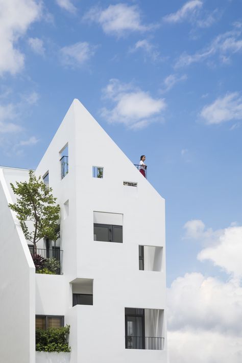 Gallery of Lien Thong House / 6717 Studio - 5 Hochiminh City, Seaside Apartment, Street House, Small Buildings, Architect House, Young Family, Forest House, Facade Design, Structural Engineering