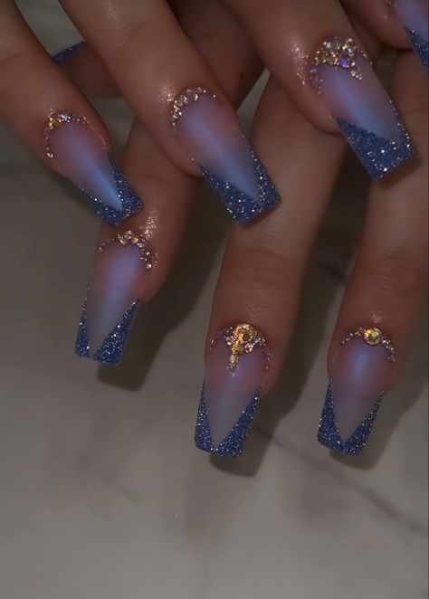 Under The Stars Nail Ideas, Under The Stars Nails Acrylic, Under The Stars Nail Design, Nails Acrylic Halloween Ideas Short, Feyre Inspired Nails, Galactic Nail Designs, Start Night Nails, Galaxy Themed Nails, Night Themed Nails